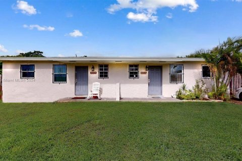 Immobilier commercial à vendre à Miami, Floride: 120.77 m2 № 1356631 - photo 13