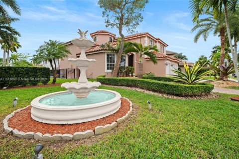 Villa ou maison à vendre à Miramar, Floride: 6 chambres, 349.87 m2 № 974492 - photo 5