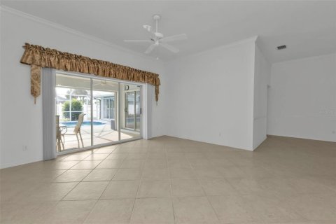 Villa ou maison à vendre à Port Charlotte, Floride: 3 chambres, 216.28 m2 № 1371127 - photo 15