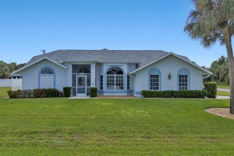 Casa en venta en Port Charlotte, Florida, 3 dormitorios, 216.28 m2 № 1371127 - foto 3