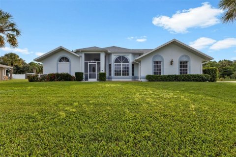 Casa en venta en Port Charlotte, Florida, 3 dormitorios, 216.28 m2 № 1371127 - foto 2