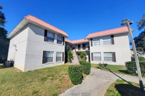 Copropriété à louer à Winter Haven, Floride: 2 chambres, 73.02 m2 № 1371165 - photo 2