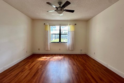 Copropriété à vendre à Tamarac, Floride: 2 chambres, 93.83 m2 № 1128014 - photo 23