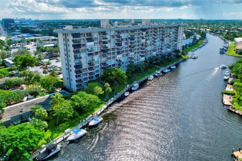 Copropriété à vendre à Pompano Beach, Floride: 1 chambre, 75.72 m2 № 1128016 - photo 22