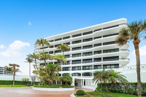 Copropriété à vendre à Palm Beach, Floride: 2 chambres, 198.53 m2 № 1014061 - photo 3