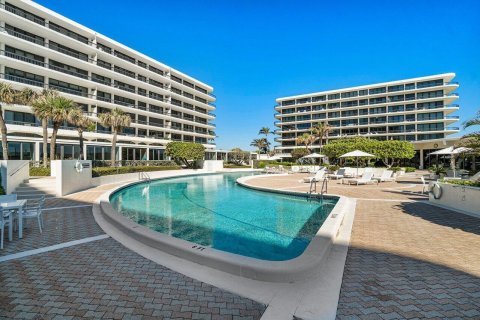 Copropriété à vendre à Palm Beach, Floride: 2 chambres, 198.53 m2 № 1014061 - photo 7