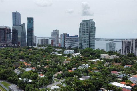 Terreno en venta en Miami, Florida № 1351655 - foto 14