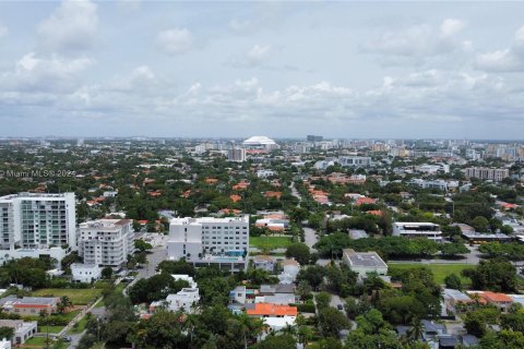 Terreno en venta en Miami, Florida № 1351655 - foto 20