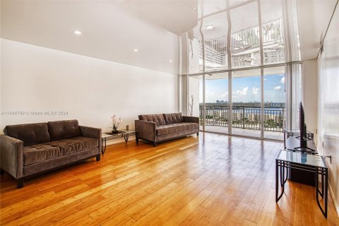 Condo in Aventura, Florida, 2 bedrooms  № 1327780 - photo 3