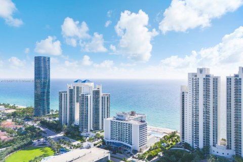 Copropriété à vendre à Sunny Isles Beach, Floride: 38.09 m2 № 1332701 - photo 12