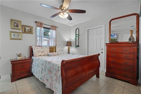 Casa en venta en Orlando, Florida, 3 dormitorios, 92.9 m2 № 1400903 - foto 12