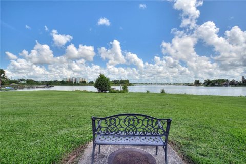 Copropriété à vendre à Orlando, Floride: 2 chambres, 98.94 m2 № 1302817 - photo 26