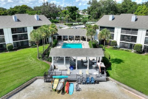 Copropriété à vendre à Orlando, Floride: 2 chambres, 98.94 m2 № 1302817 - photo 2