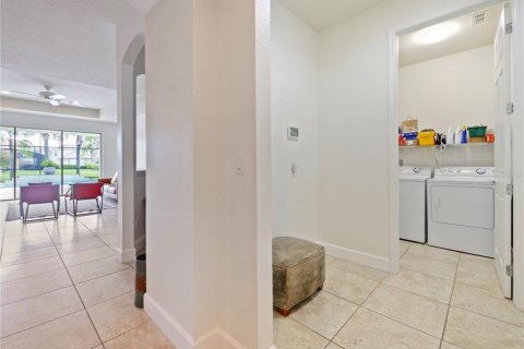 Villa ou maison à vendre à Orlando, Floride: 4 chambres, 278.71 m2 № 1383386 - photo 20