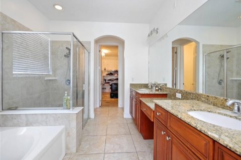 Casa en venta en Orlando, Florida, 4 dormitorios, 278.71 m2 № 1383386 - foto 18