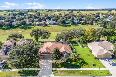 House in Clermont, Florida 4 bedrooms, 223.52 sq.m. № 1393335 - photo 15