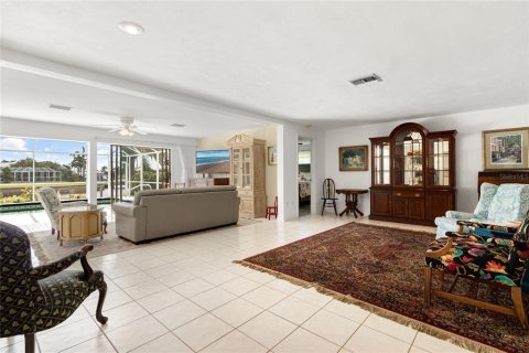 Casa en venta en Punta Gorda, Florida, 3 dormitorios, 185.25 m2 № 1089971 - foto 7