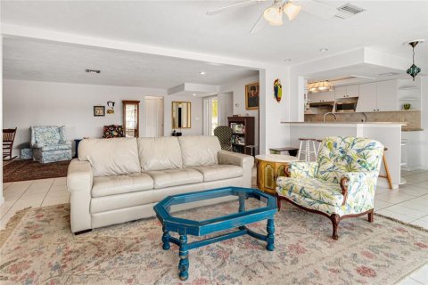 Casa en venta en Punta Gorda, Florida, 3 dormitorios, 185.25 m2 № 1089971 - foto 12