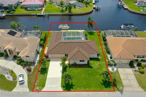 Casa en venta en Punta Gorda, Florida, 3 dormitorios, 185.25 m2 № 1089971 - foto 4