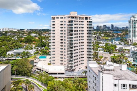 Condominio en venta en Fort Lauderdale, Florida, 1 dormitorio, 112.78 m2 № 1217686 - foto 7