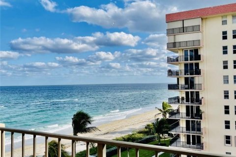 Condominio en venta en Hillsboro Beach, Florida, 2 dormitorios, 111.48 m2 № 117046 - foto 29