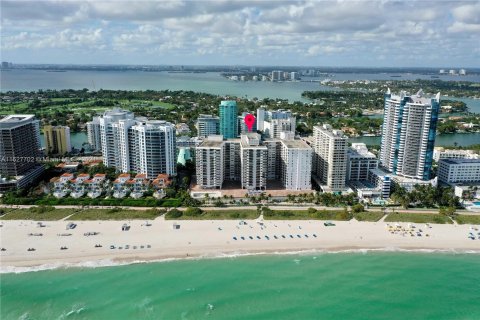 Copropriété à vendre à Miami Beach, Floride: 2 chambres, 118.91 m2 № 1281883 - photo 25