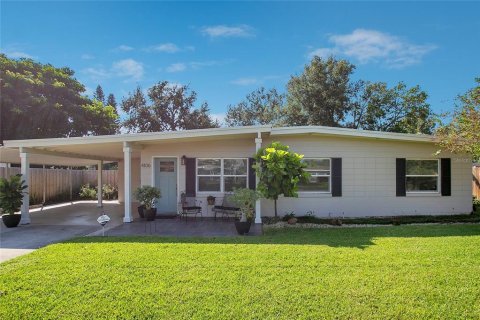 Villa ou maison à vendre à Orlando, Floride: 3 chambres, 92.9 m2 № 1404789 - photo 1