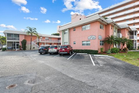 Copropriété à vendre à Pompano Beach, Floride: 1 chambre, 73.58 m2 № 1119901 - photo 15