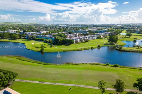 Condo in Coconut Creek, Florida, 2 bedrooms  № 1104197 - photo 2