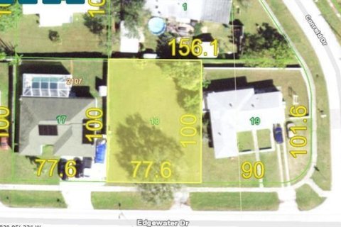 Terreno en venta en Port Charlotte, Florida № 1191196 - foto 1