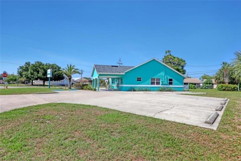 Immobilier commercial à vendre à Cocoa, Floride: 209.03 m2 № 1245319 - photo 5