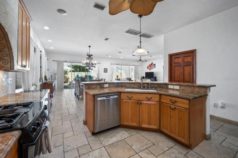 Villa ou maison à vendre à Palm Coast, Floride: 3 chambres, 275.55 m2 № 744914 - photo 17