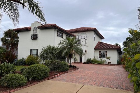 Casa en venta en Palm Coast, Florida, 3 dormitorios, 275.55 m2 № 744914 - foto 1