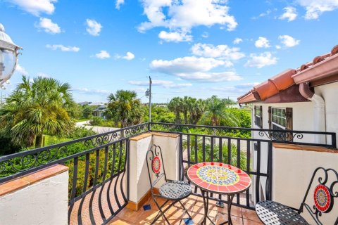 Villa ou maison à vendre à Palm Coast, Floride: 3 chambres, 275.55 m2 № 744914 - photo 30