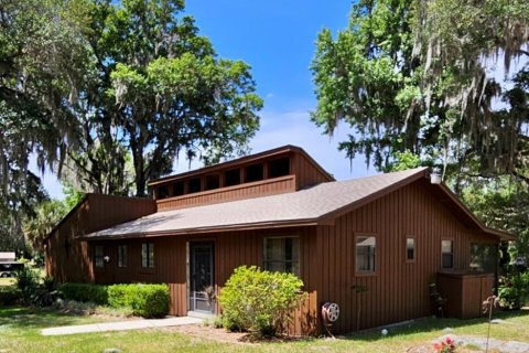 Immobilier commercial à vendre à Inglis, Floride: 4 chambres, 211.82 m2 № 1373377 - photo 1