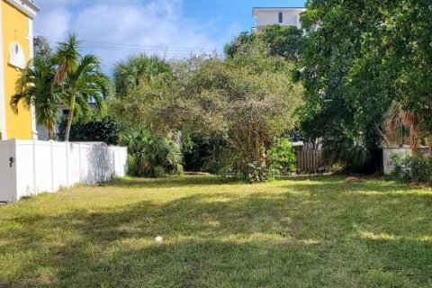 Terreno en venta en Pompano Beach, Florida № 1002760 - foto 1