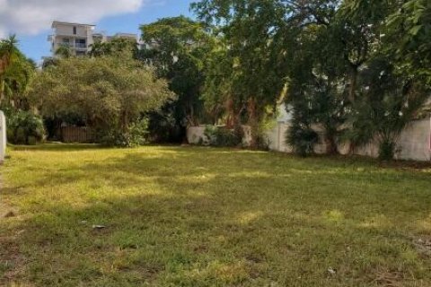 Terreno en venta en Pompano Beach, Florida № 1002760 - foto 2