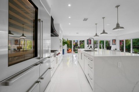 Casa en venta en Miami Beach, Florida, 3 dormitorios, 189.52 m2 № 1382030 - foto 9