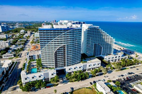 Condominio en venta en Fort Lauderdale, Florida, 2 dormitorios, 123.47 m2 № 140468 - foto 4