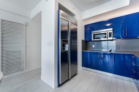 Condominio en venta en Fort Lauderdale, Florida, 2 dormitorios, 123.47 m2 № 140468 - foto 14