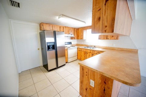 Immobilier commercial à vendre à Edgewater, Floride: 219.99 m2 № 1346933 - photo 16