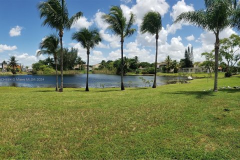 Condo in Miami, Florida, 2 bedrooms  № 1295125 - photo 27