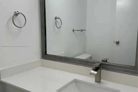 Condominio en venta en Aventura, Florida, 1 dormitorio, 96.43 m2 № 1400121 - foto 13