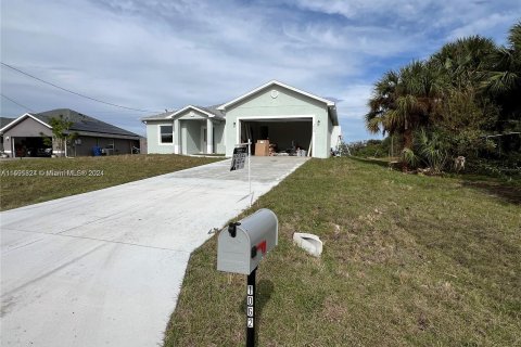House in LaBelle, Florida 3 bedrooms, 155.43 sq.m. № 1188356 - photo 6