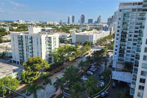 Condominio en venta en Miami Beach, Florida, 43.29 m2 № 125211 - foto 13