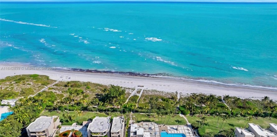 Condo à Key Biscayne, Floride, 2 chambres  № 1325385