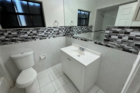 Casa en venta en Miami, Florida, 3 dormitorios, 128.86 m2 № 1386049 - foto 14