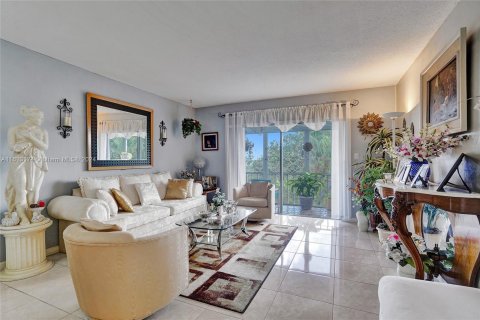 Condominio en venta en Hollywood, Florida, 2 dormitorios, 92.16 m2 № 1235206 - foto 8