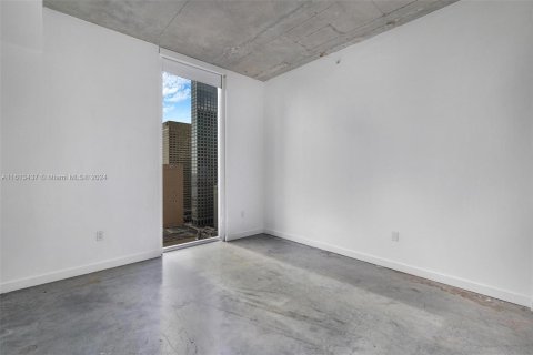 Condominio en venta en Miami, Florida, 1 dormitorio, 68.38 m2 № 1235207 - foto 15