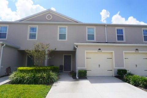 Townhouse in Kissimmee, Florida 3 bedrooms, 142.14 sq.m. № 1373942 - photo 2